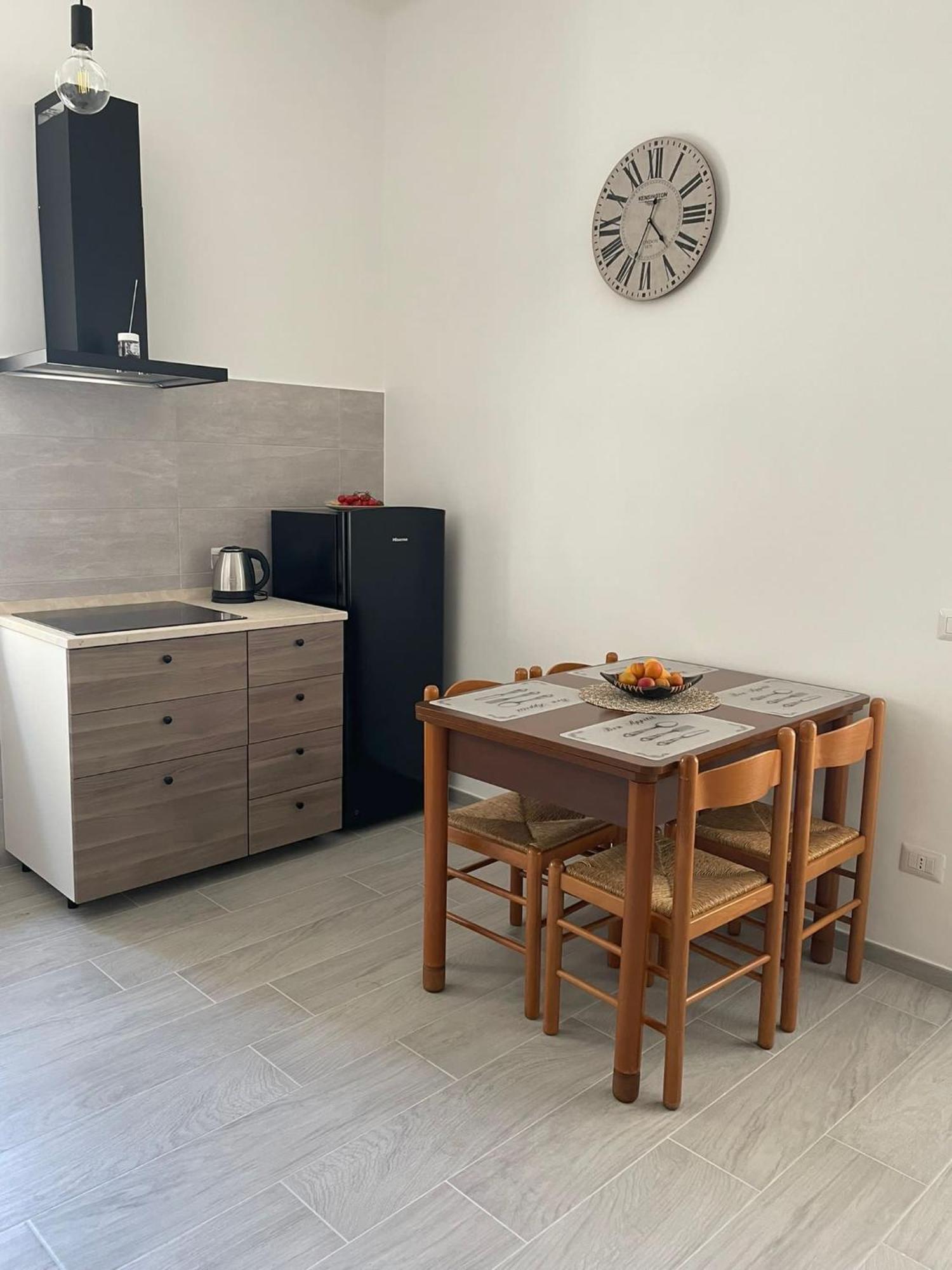 Ca12 Casa Vacanze ปูติญญาโน ภายนอก รูปภาพ
